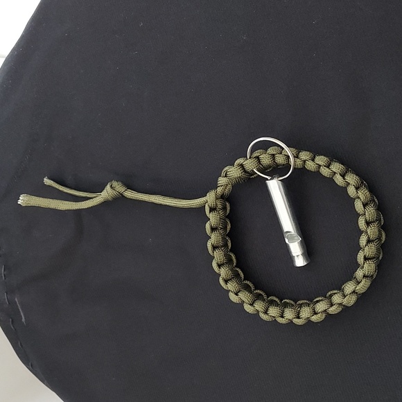Survival Bracelet and Whistle (NEW) - Picture 2 of 10